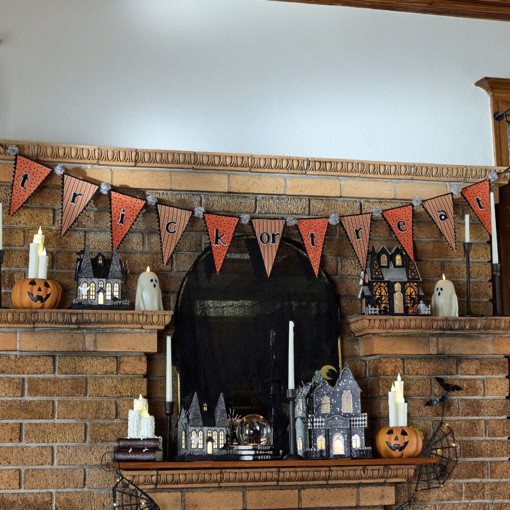 Pottery Barn Trick-or-Treat Pennant Garland